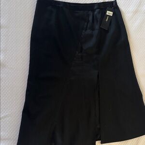 DKNY Fine Wool Black Women's Skirt with Satin insert. Size 10. New with tags
